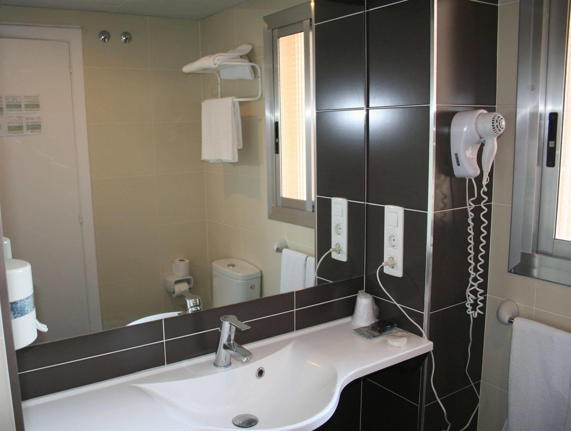 Montreal Hotel Benicassim Ngoại thất bức ảnh